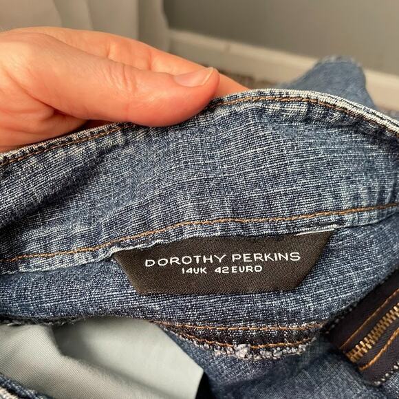 Vintage Y2K Denim Skirt US Size 10 Short Pleated Mini Blue Jean Schoolgirl Twee - Picture 6 of 11